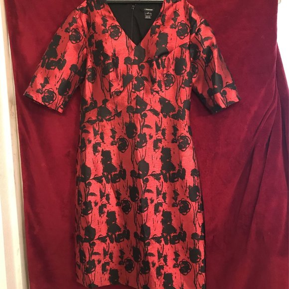 J. Peterman Dresses & Skirts - I Peterman Red And Black Dress With Metallic Shine